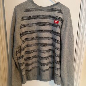 Nike Men's Gray and Black Striped Crewneck Sweater